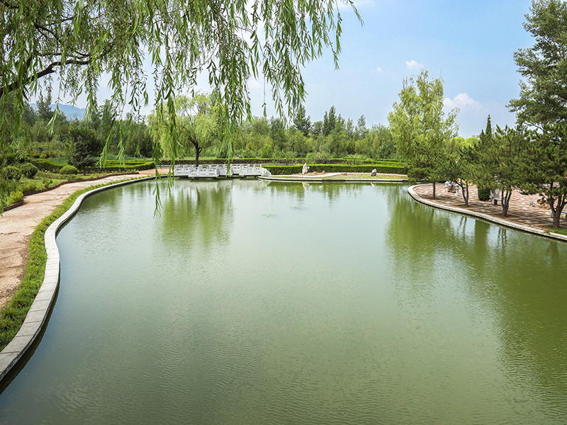 温泉墓园的特点是什么(温泉墓园扫墓方便吗) 温泉墓园的特点是什么(温泉墓园扫墓方便吗)